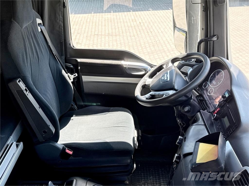 MAN TGX 28.480 Camiones de cama baja