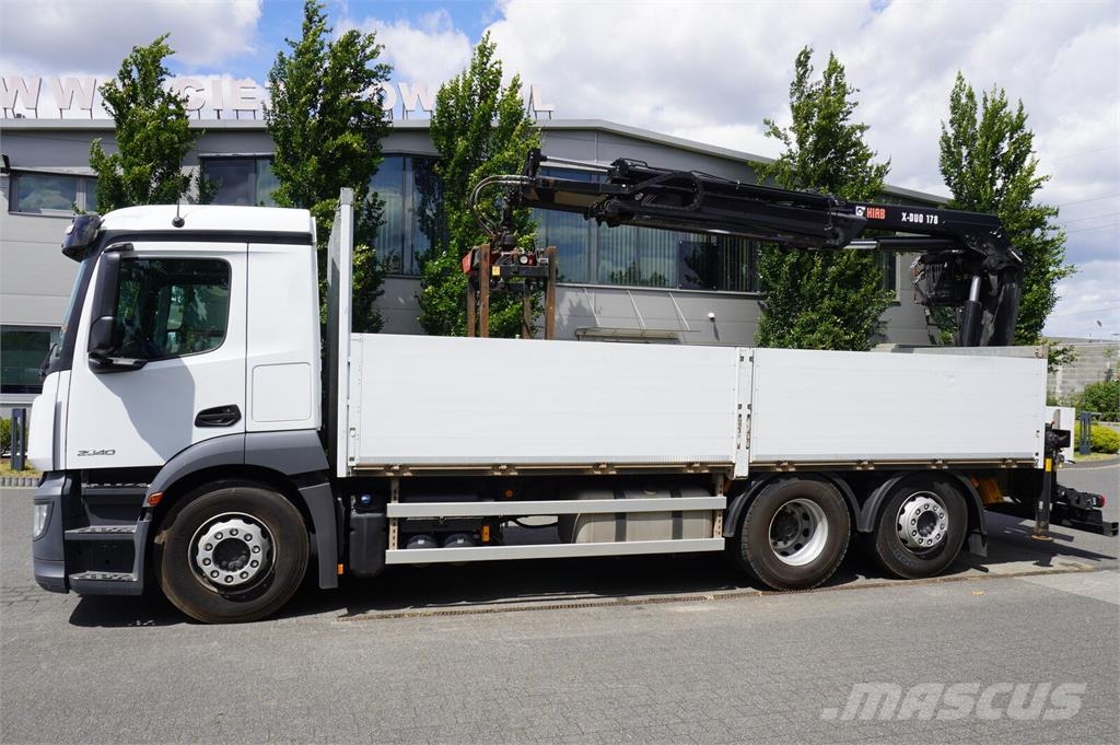 Mercedes-Benz 2540 6x2 / 170 tys. km / HDS HIAB X-Duo 178 平板栏板货车
