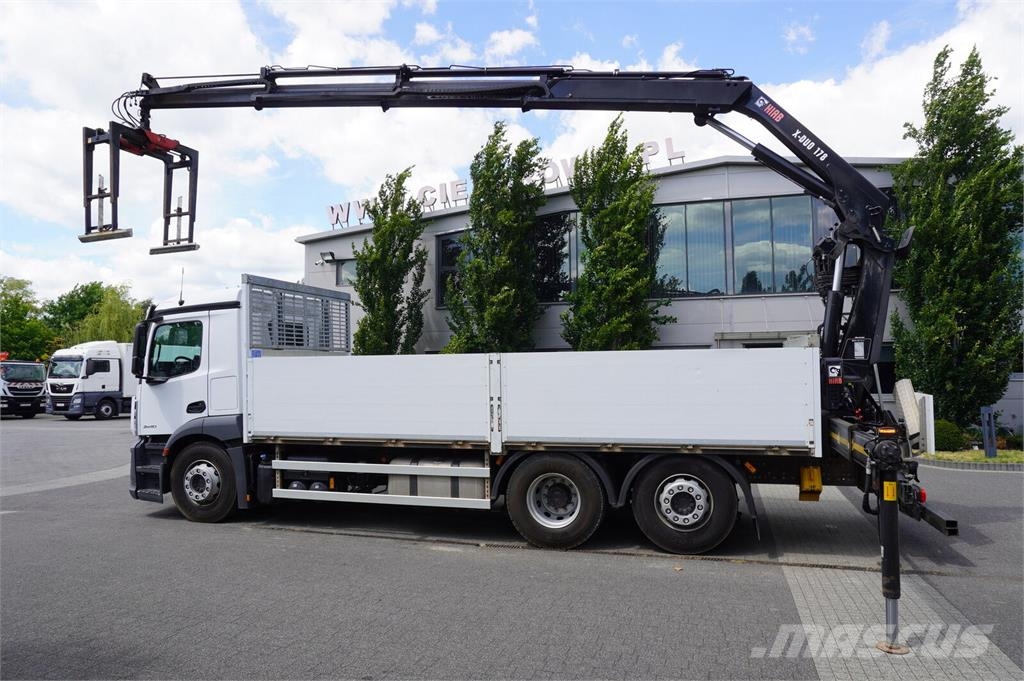 Mercedes-Benz 2540 6x2 / 170 tys. km / HDS HIAB X-Duo 178 平板栏板货车