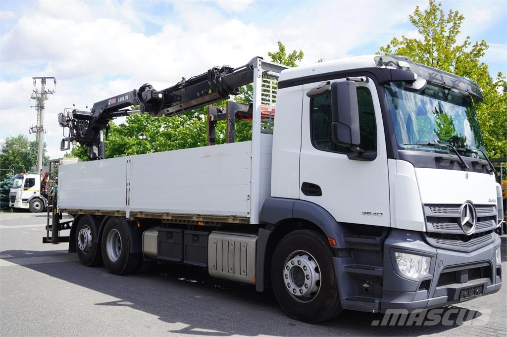 Mercedes-Benz 2540 6x2 / 170 tys. km / HDS HIAB X-Duo 178 平板栏板货车