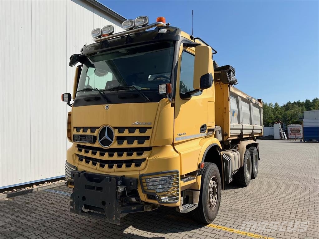 Mercedes-Benz 3348 K / 6x4 Sklápěče