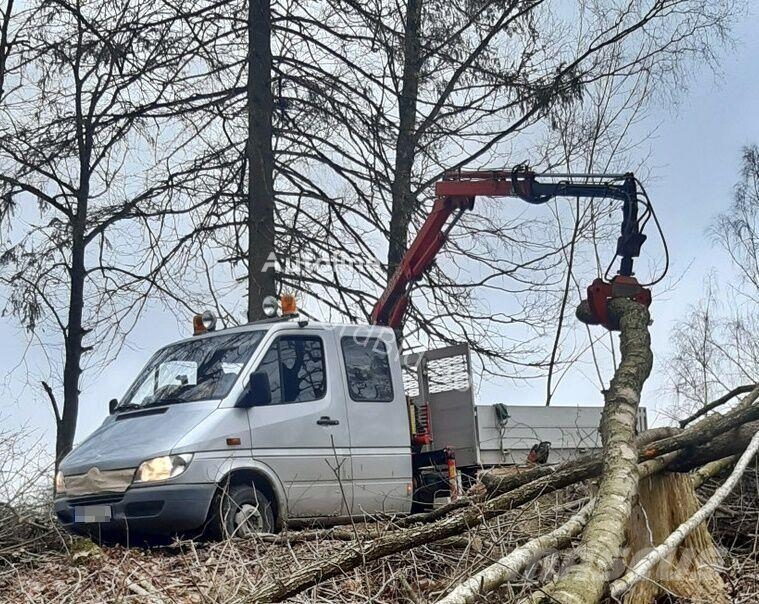 Mercedes-Benz 413 - Doka tipper+crane with gripper Sklápěče