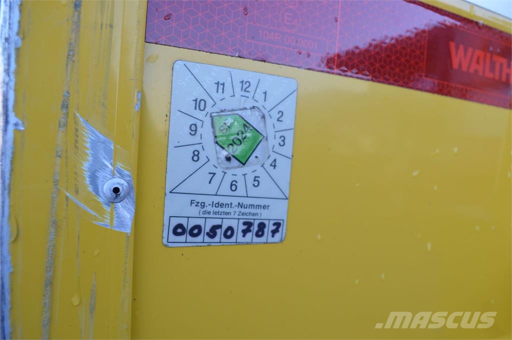 Mercedes-Benz Atego 1530 E6 PRITSCHE PLANE+LBW 1500 kg 1.HAND 커튼사이더 트럭