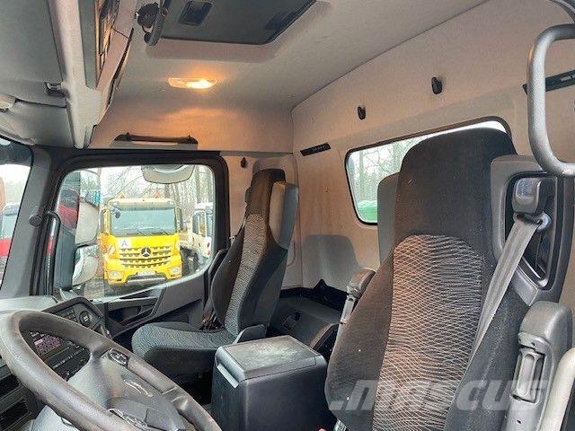 Mercedes-Benz AROCS 3743 傾卸式卡車