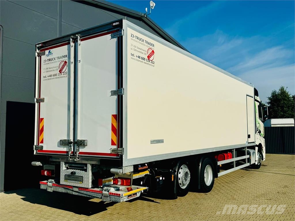 Mercedes-Benz Actros 2542 Temperature controlled trucks