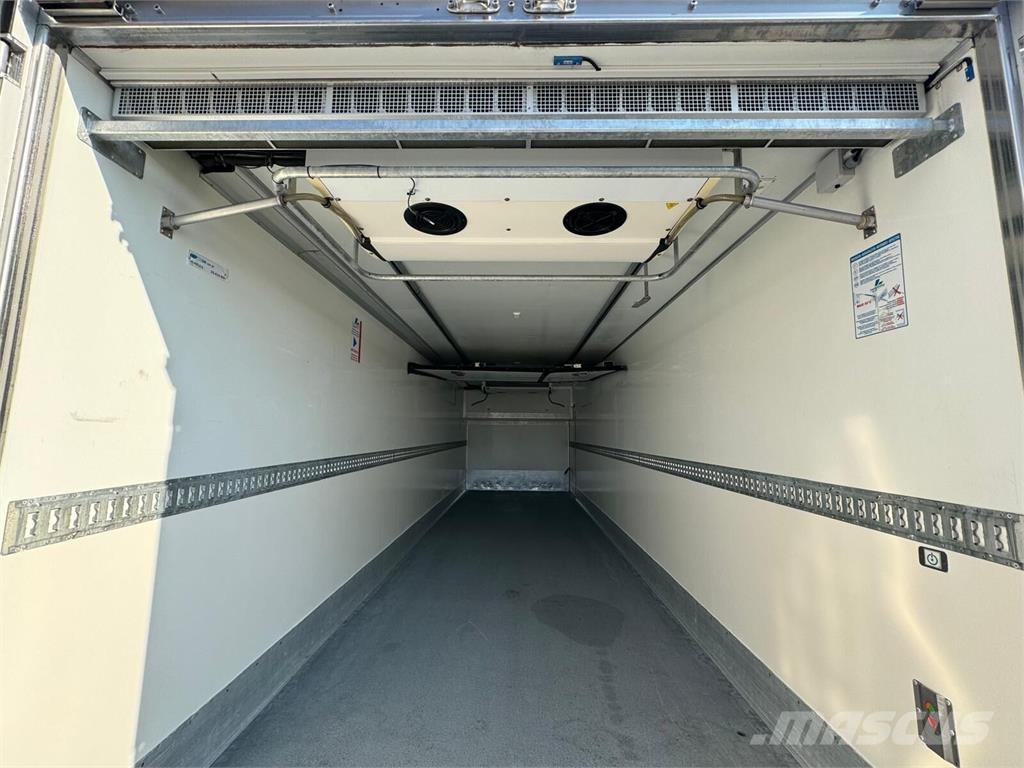 Mercedes-Benz Actros 2542 Temperature controlled trucks
