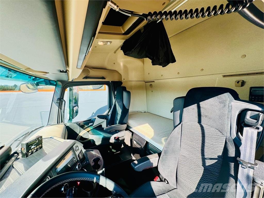 Mercedes-Benz Actros 2542 Temperature controlled trucks