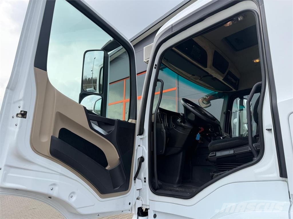 Mercedes-Benz Actros 1824 온도 조절식 트럭