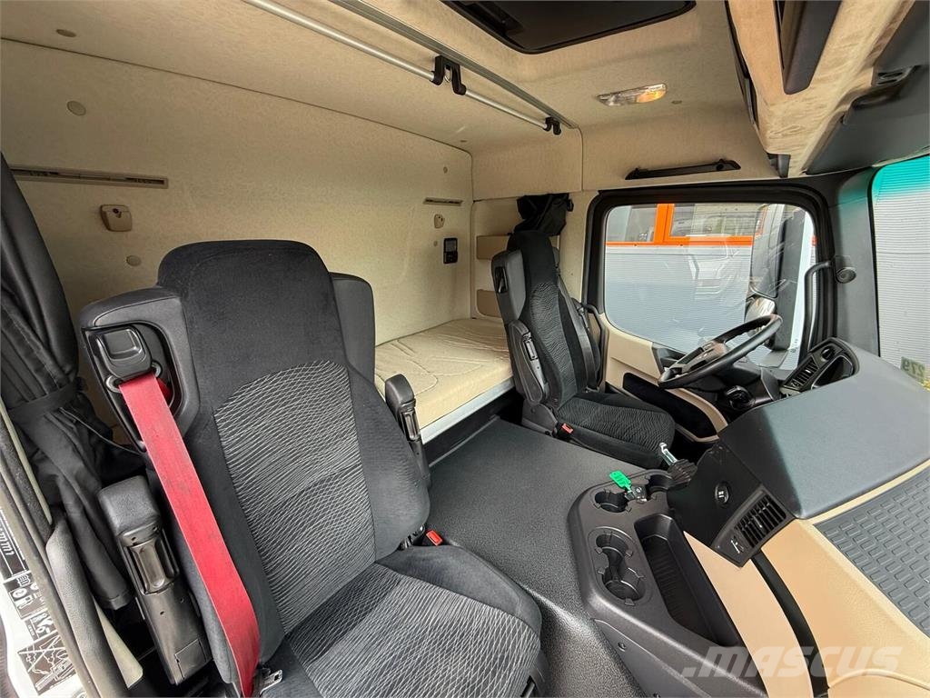 Mercedes-Benz Actros 1824 온도 조절식 트럭