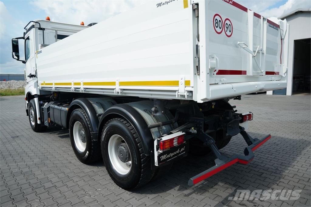 Mercedes-Benz AROCS 2658 Camion benne