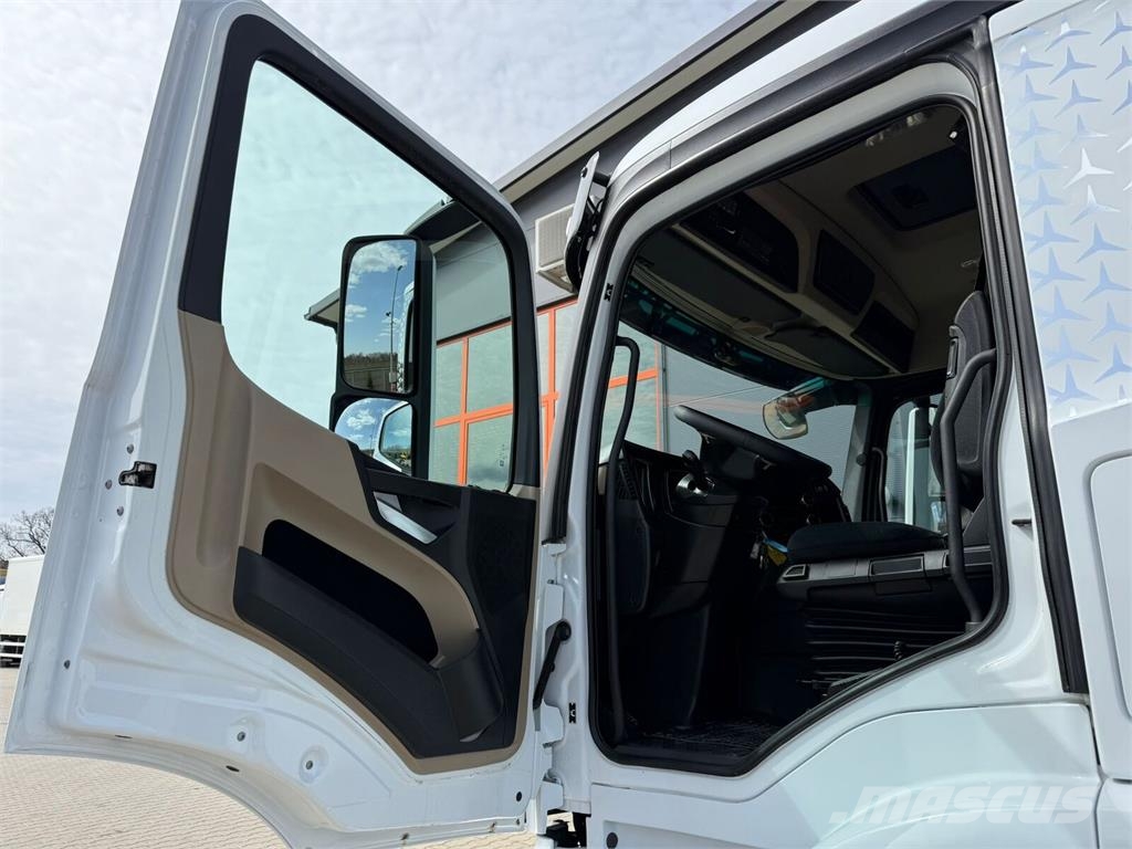 Mercedes-Benz Actros 1824 Kravas automašīnas - refrižeratori
