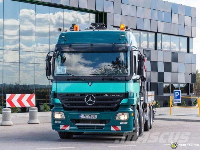 Mercedes-Benz ACTROS 3258 8x4 Palfinger PK 72002 Crane 平板栏板货车