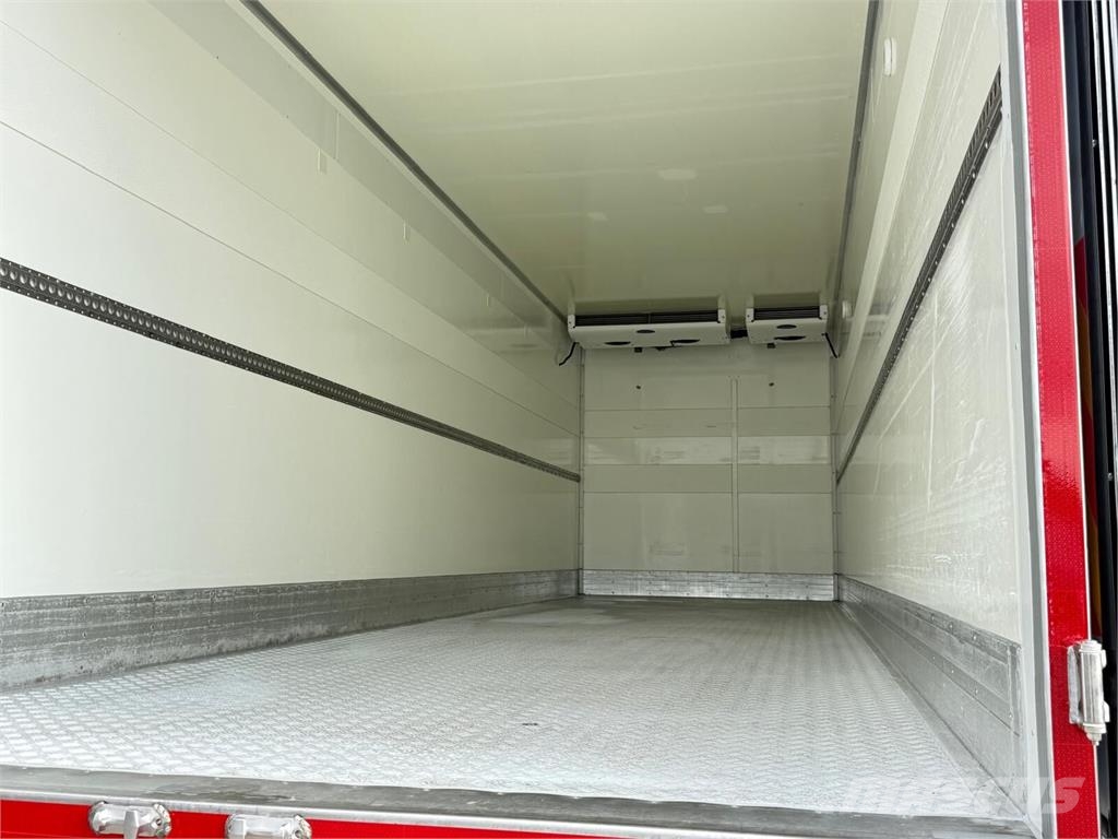 Mercedes-Benz Actros 2530 온도 조절식 트럭