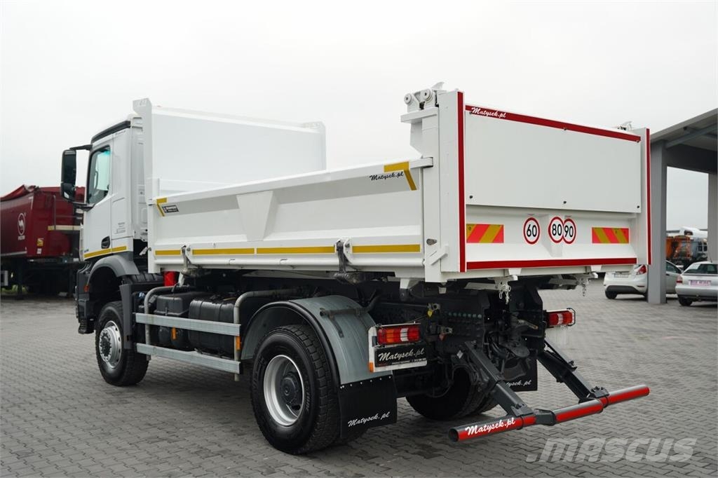 Mercedes-Benz ACTROS 2038 Camiones bañeras basculantes o volquetes