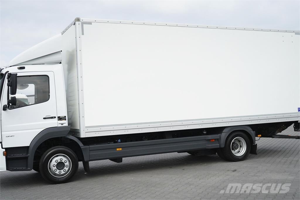 Mercedes-Benz ATEGO / 1221 / ACC / EURO 6 / KONTENER + WINDA / 1 Camion Fourgon