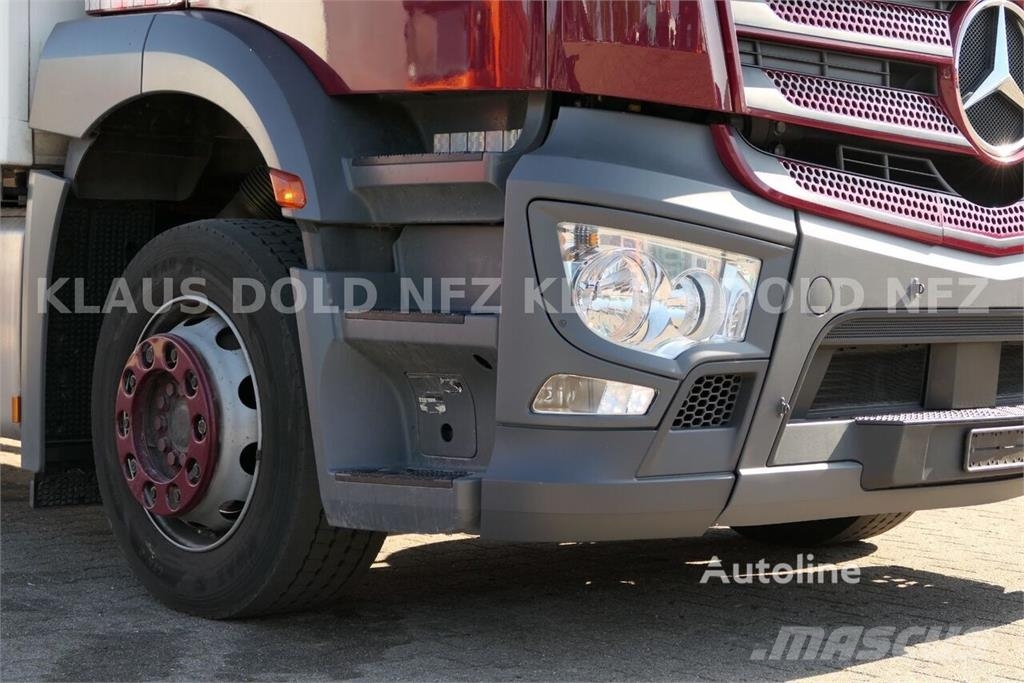 Mercedes-Benz Antos 1833 Refrigerated Box Truck / Bi-Temp Coolin Temperature controlled trucks