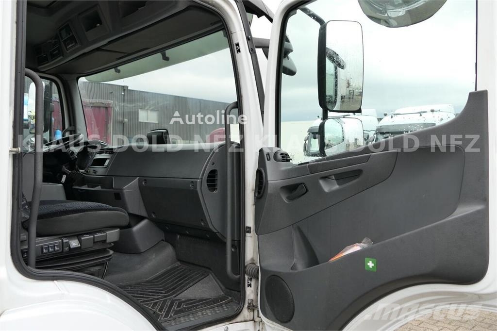 Mercedes-Benz Atego 823 Refrigerated Truck for Flower Transport Temperature controlled trucks