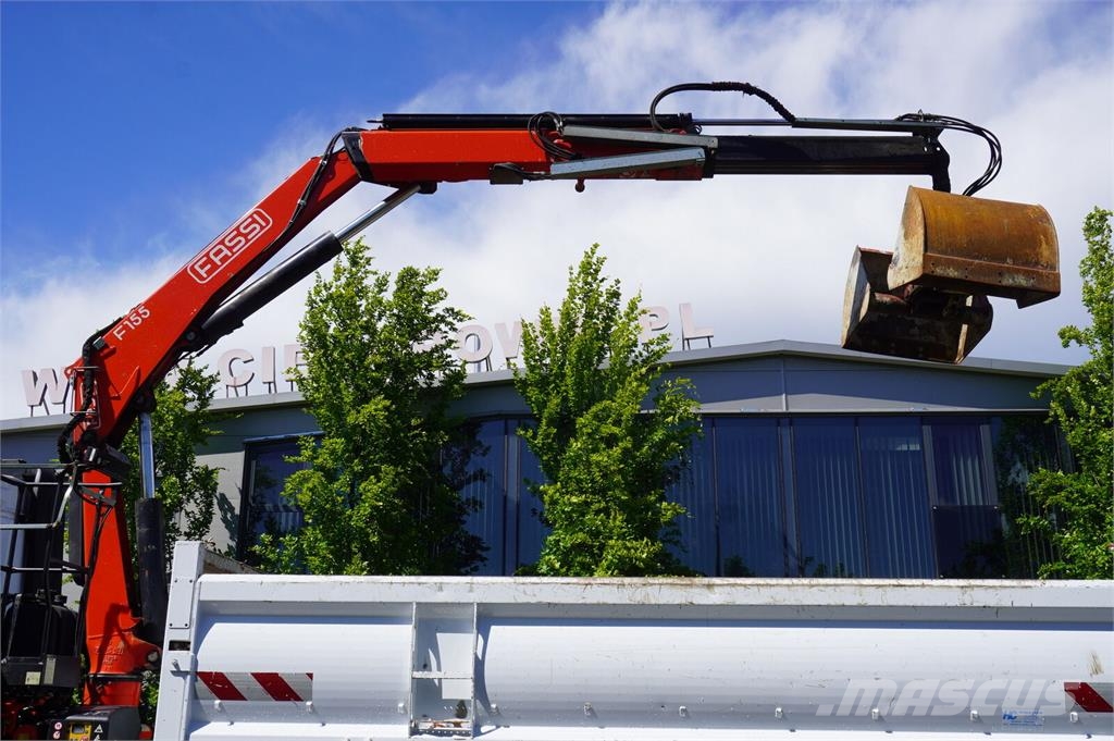 Mercedes-Benz Arocs 3236 8×4 / 90 tho. km / Fassi F155A.0.22 / r Bañeras basculantes usadas