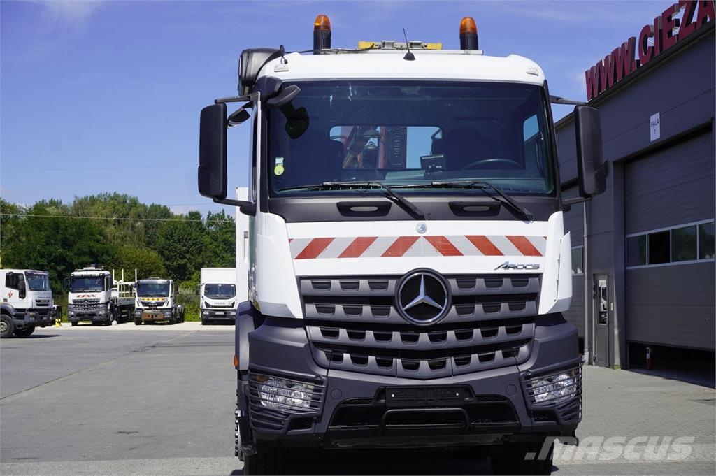 Mercedes-Benz Arocs 3236 8×4 / Crane Fassi F155A.0.22 / remote c Bañeras basculantes usadas