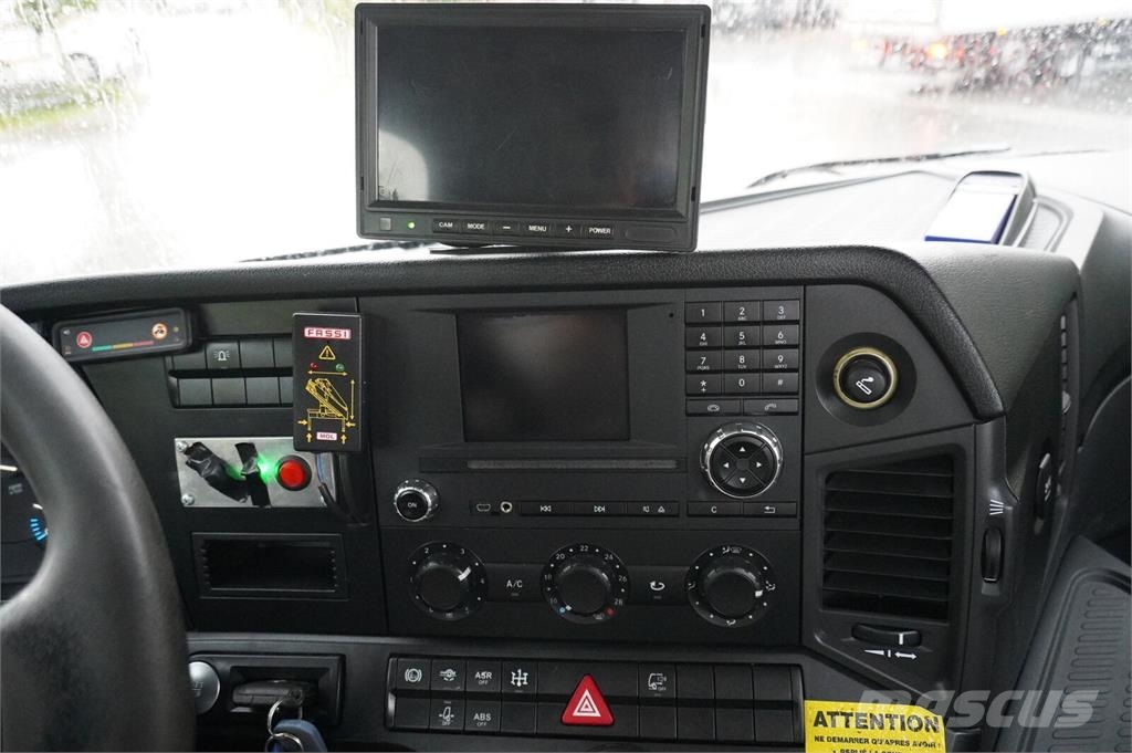 Mercedes-Benz Arocs 3236 8×4 / 90 tho. km / Fassi F155A.0.22 / r Bañeras basculantes usadas