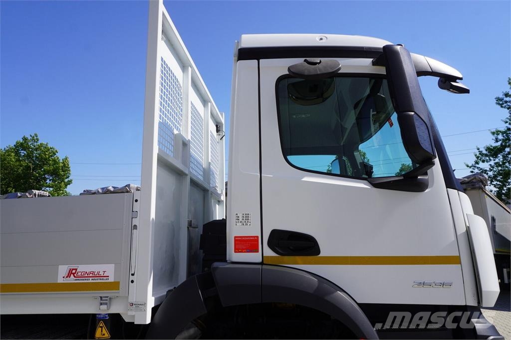 Mercedes-Benz Arocs 2536 6×2 / 200 tho. km / Fassi F195 crane /  رافعات مجنزرة