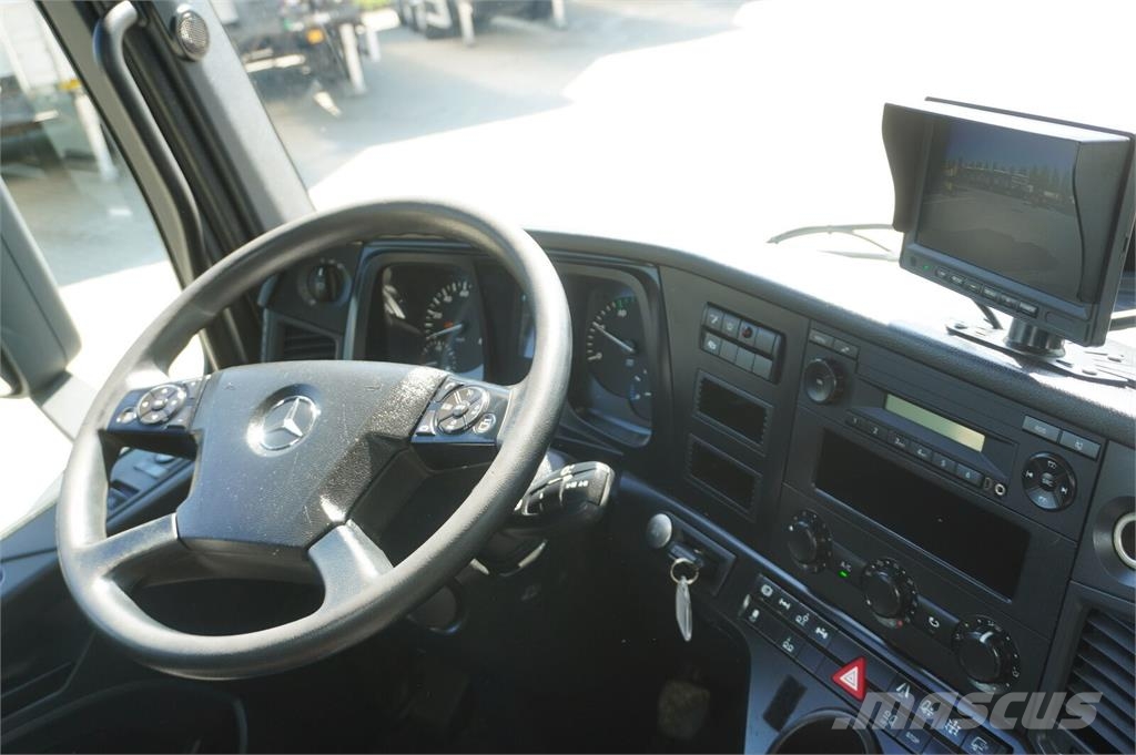 Mercedes-Benz Arocs 2536 6×2 / 200 tho. km / Fassi F195 crane /  رافعات مجنزرة