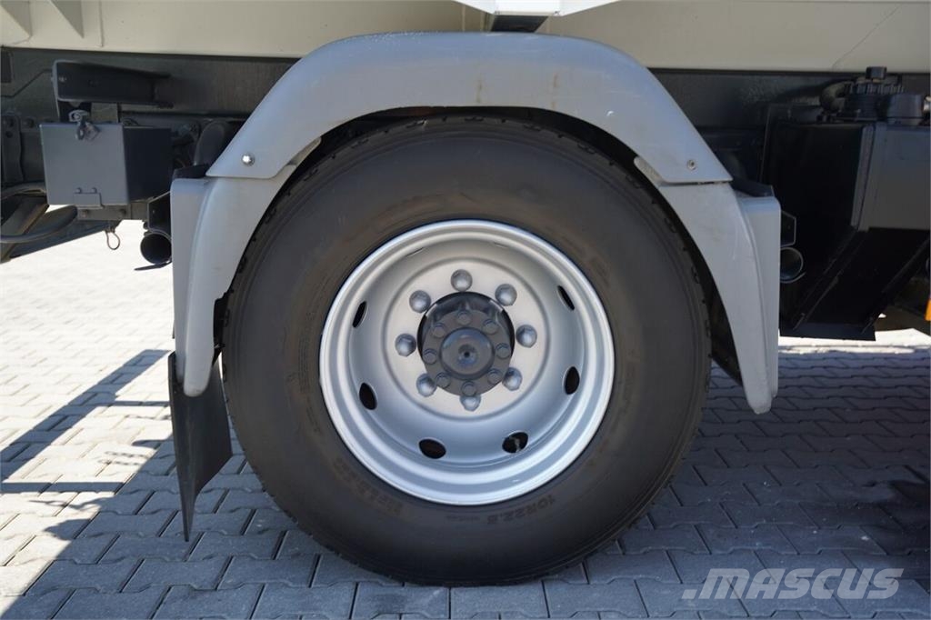 Mercedes-Benz ATEGO 15.24 / 4X2 / WYWROTKA + HDS HIAB 088 BS-2   自卸式货车