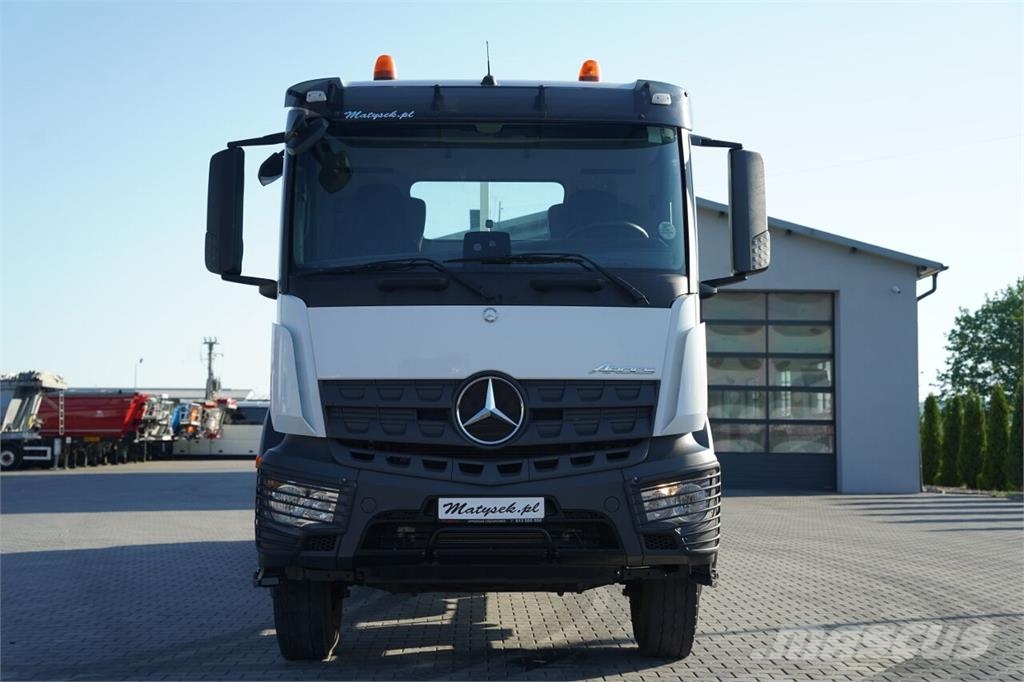 Mercedes-Benz AROCS 2636 / 6x4 / SKRZYNIOWY 7.6 M + HDS HIAB 188 平板栏板货车