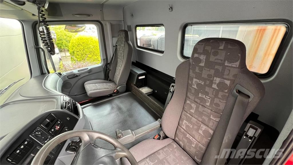 Mercedes-Benz ACTROS 4141 8x4 V6 EURO 5 CRANE PALFINGER PK800TK  Camiones portacoches