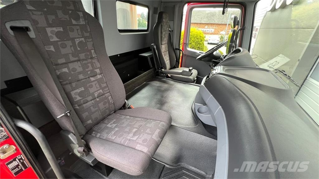 Mercedes-Benz ACTROS 4141 8x4 V6 EURO 5 CRANE PALFINGER PK800TK  Camiones portacoches