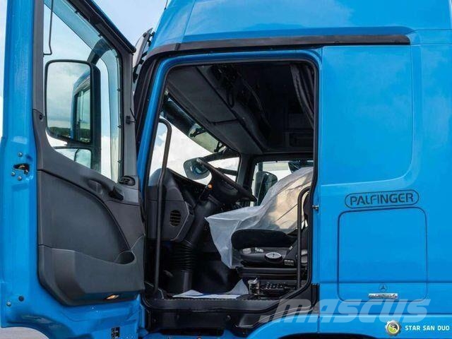 Mercedes-Benz ACTROS 4155 8x4 Palfinger PK 78002 Fly Jib 5th 自卸式货车