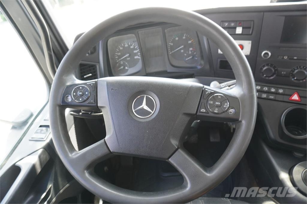 Mercedes-Benz Arocs 2643 6x4 / HIAB X-Hiduo 228 E-4 crane / remo Kraner på larvebånd