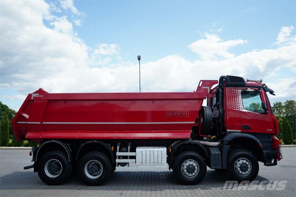 Mercedes-Benz AROCS 4145 / 8x8 / WYWROTKA TYLNOZSYPOWA / SKIBICK Kiperi kamioni