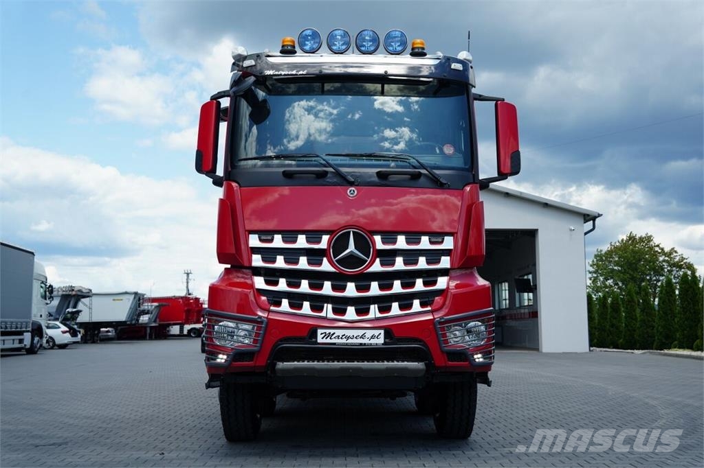 Mercedes-Benz AROCS 4145 / 8x8 / WYWROTKA TYLNOZSYPOWA / SKIBICK Kiperi kamioni