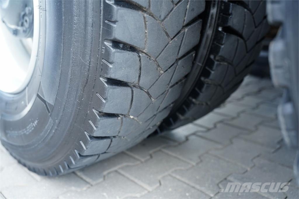 Mercedes-Benz AROCS 4145 / 8x8 / WYWROTKA TYLNOZSYPOWA / SKIBICK Kiperi kamioni