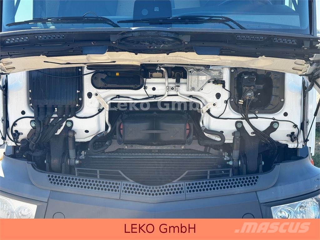 Mercedes-Benz Antos 1827 Isotermos y frigoríficos