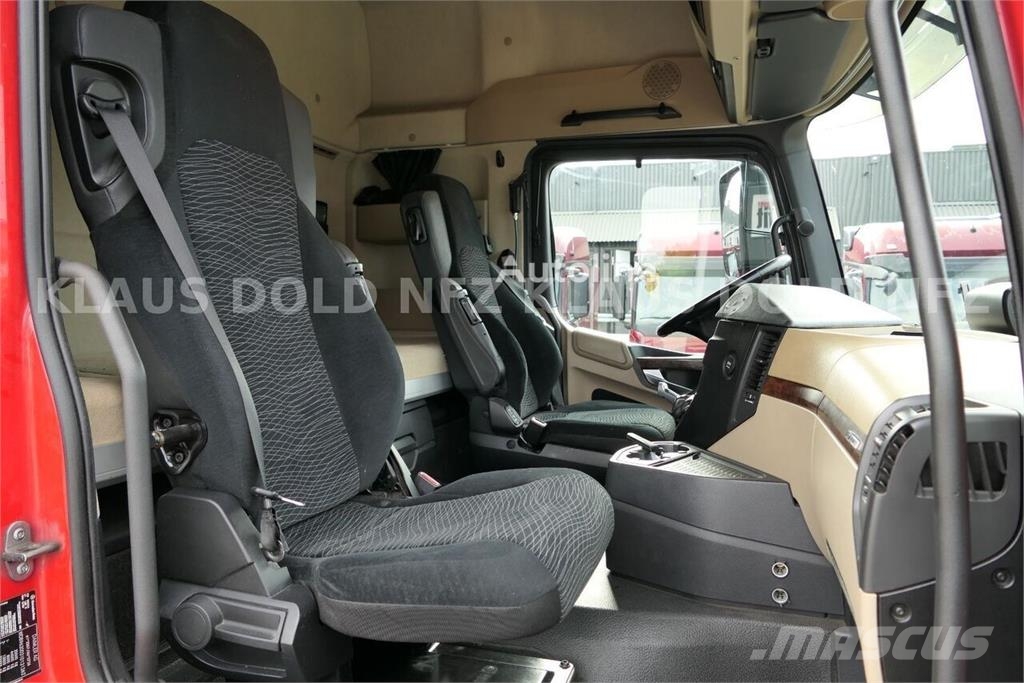 Mercedes-Benz Actros 1842 / Box Truck / Full Air Suspension / Ta Chasís