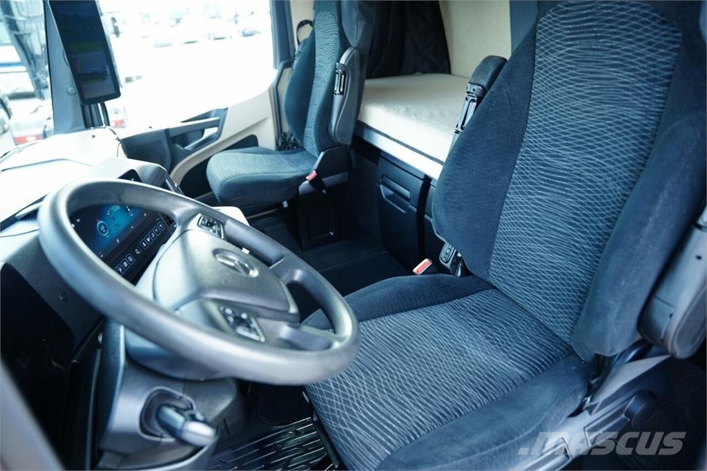 Mercedes-Benz ACTROS 1845 وحدات الجر