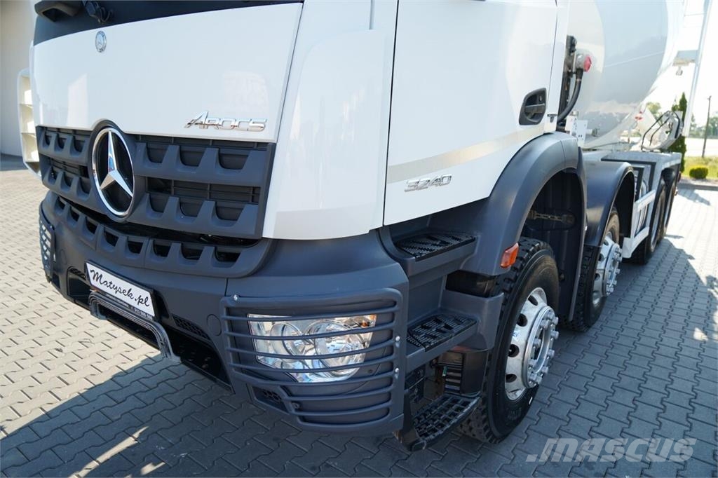Mercedes-Benz AROCS 3240 Camiones hormigonera
