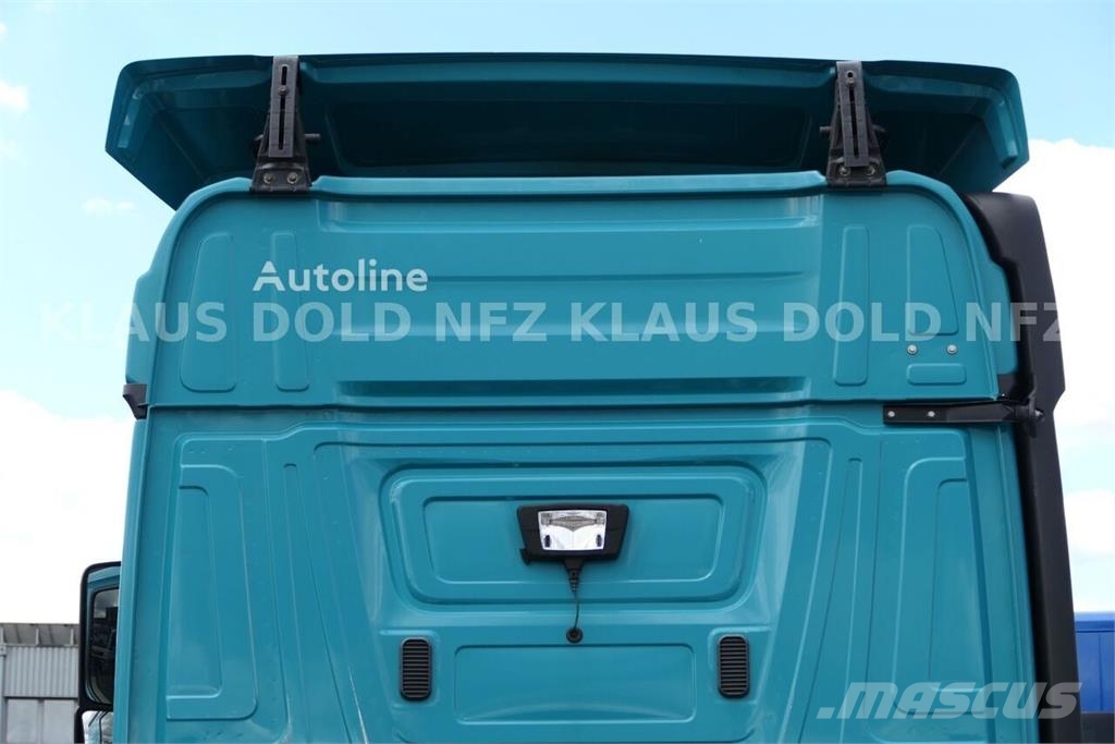 Mercedes-Benz Actros 1840 BDF Container Truck / 2 XL Fuel Tanks  Chasís