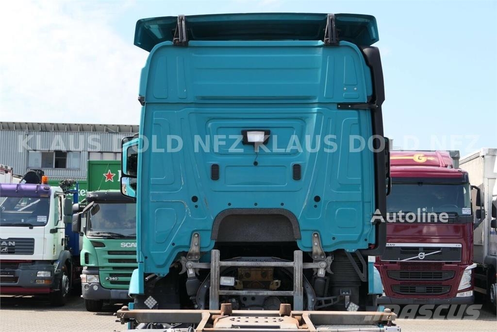 Mercedes-Benz Actros 2543 BDF Container Truck / Lift & Steering  Chasís