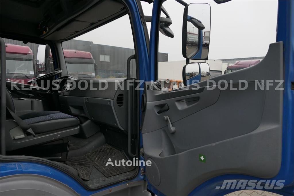 Mercedes-Benz Atego 822 L / Curtainsider Truck / Side Boards / T Camión con caja abierta