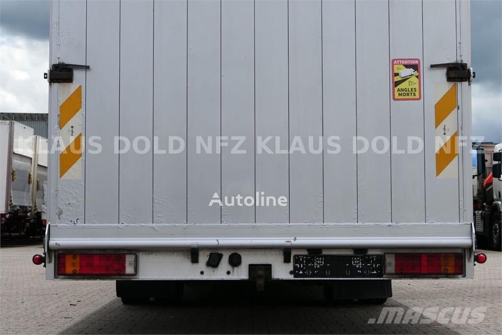 Mercedes-Benz Atego 822 Enclosed Vehicle Transporter / Car Trans Camiones portacoches