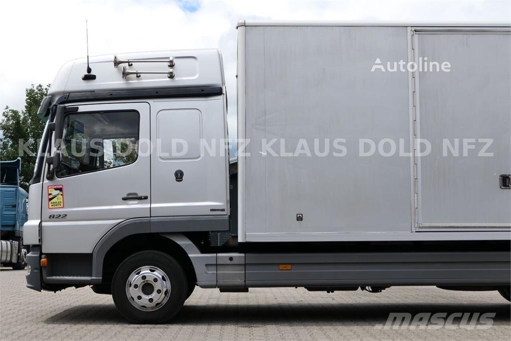 Mercedes-Benz Atego 822 Enclosed Vehicle Transporter / Car Trans Camiones portacoches
