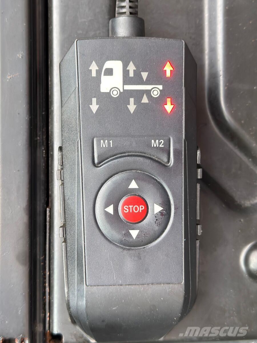 Mercedes-Benz ACTROS 2540 Vehículos de reciclaje