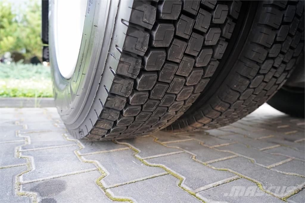 Mercedes-Benz ACTROS 1845 وحدات الجر