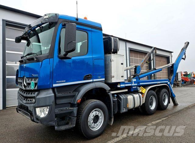 Mercedes-Benz AROCS 3336 Camiones portacubetas