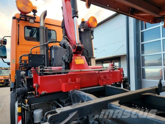 Mercedes-Benz Actros 2036 4x4 HMF 910 Kran Funk Euro5 Kipper