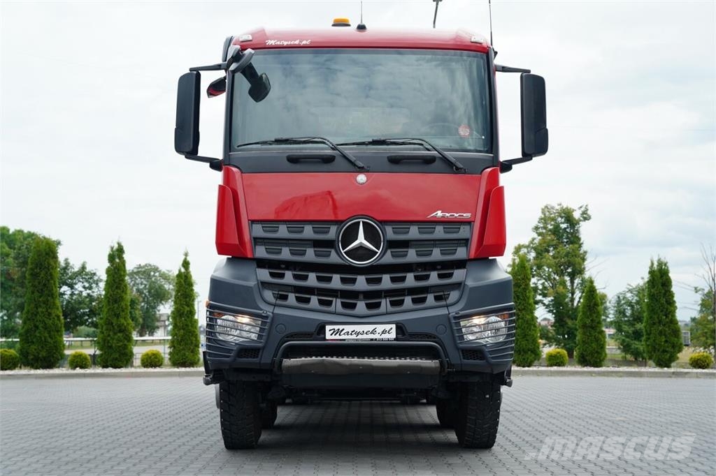 Mercedes-Benz Arocs 4145 덤프 트럭