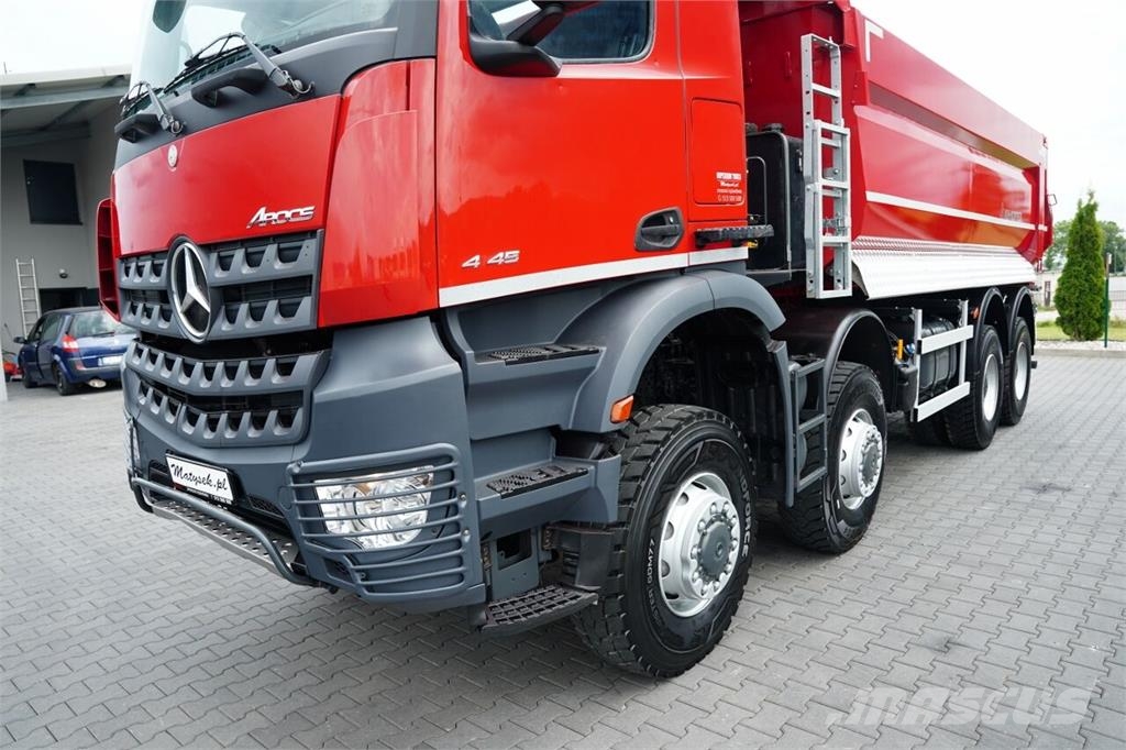 Mercedes-Benz Arocs 4145 덤프 트럭
